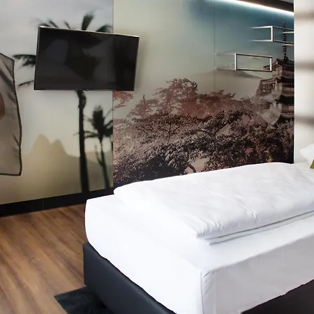 Brn By Wmm Hotel *